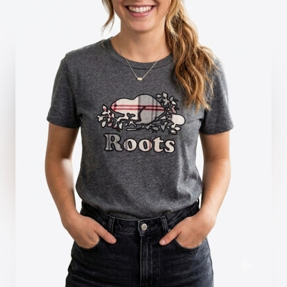 Roots Tops - ✨ Roots Canada Plaid Beaver Logo Graphic Tee - Size L ✨